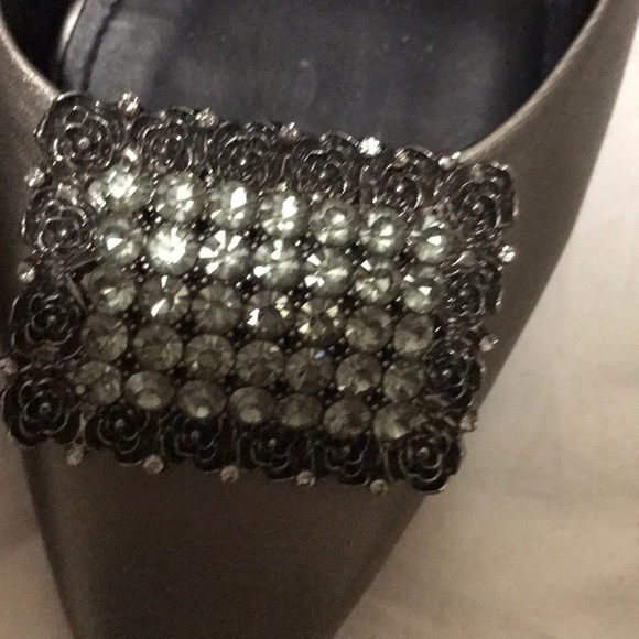 Shoes - Picture 2 of 3